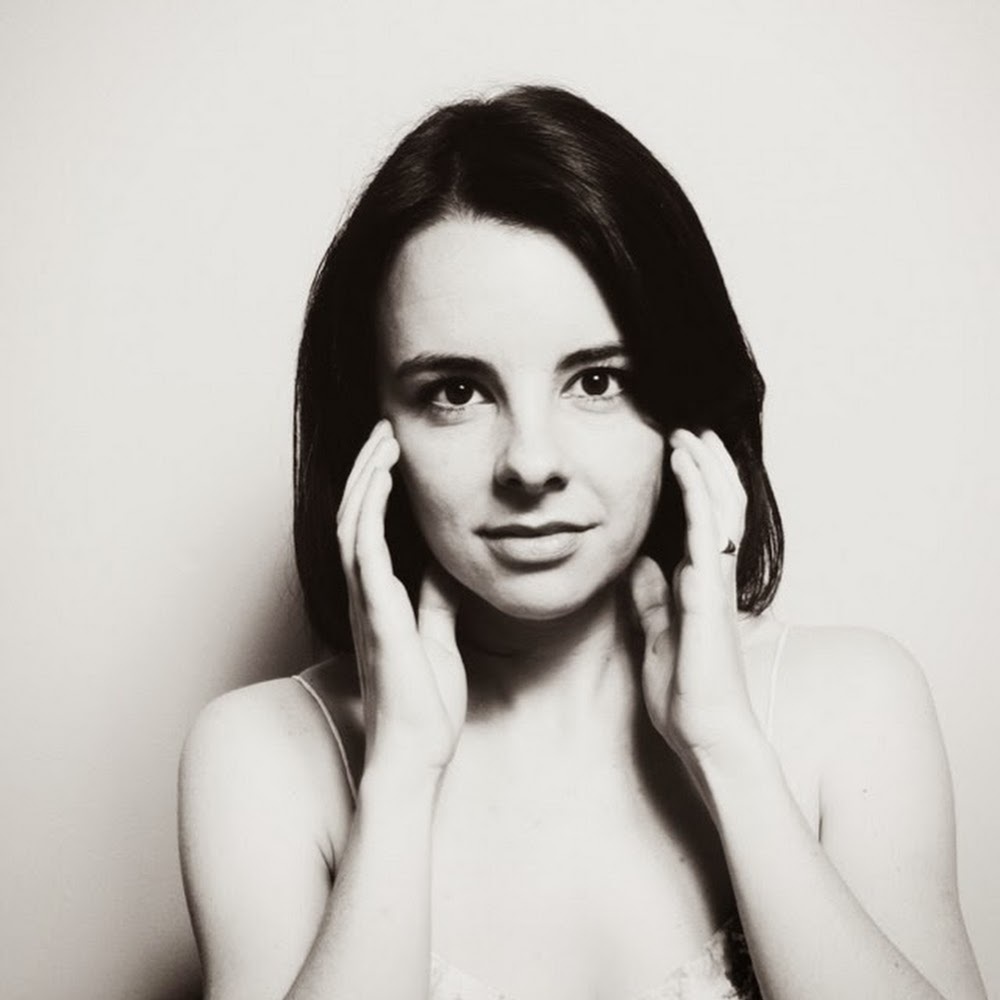 Meet your Posher, Hayley